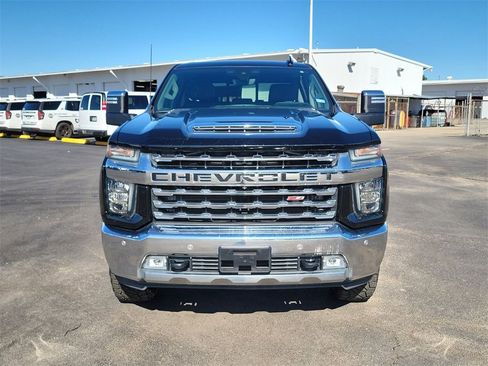 Used 2020 Chevrolet Silverado 2500 LTZ w/ LTZ Premium Package image 9