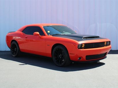 Used 2017 Dodge Challenger R/T w/ Blacktop Package