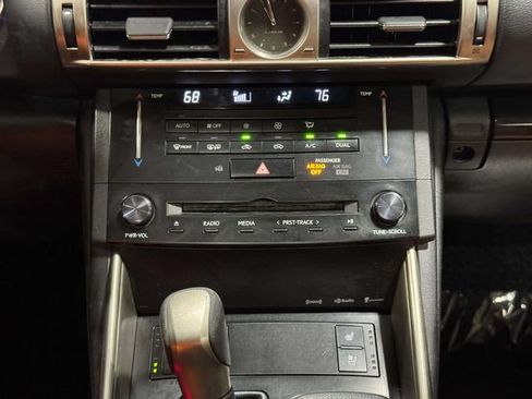 Used 2014 Lexus IS 250 AWD w/ Premium Package image 19