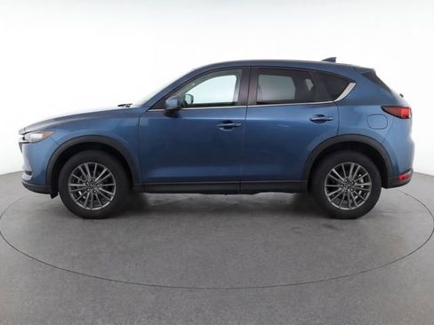 Used 2017 MAZDA CX-5 Touring w/ Preferred Equipment Package FWD image 6