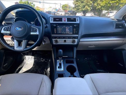 Used 2015 Subaru Outback 2.5i Limited w/ Popular Package #4 AWD/4WD image 16