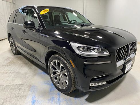 Used 2020 Lincoln Aviator Grand Touring w/ Equipment Group 302A image 4