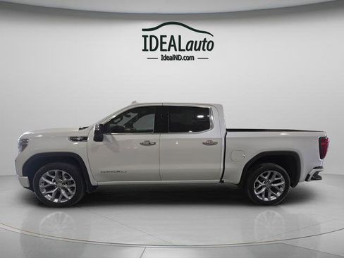 Used 2020 GMC Sierra 1500 Denali w/ Technology Package AWD/4WD image 2