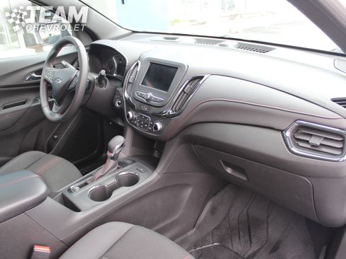 Certified 2022 Chevrolet Equinox RS w/ LPO, Floor Liner Package image 28