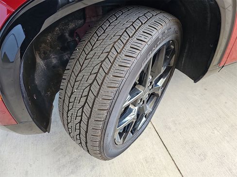 Certified 2024 Chevrolet Traverse RS w/ LPO, Floor Liner Package image 36