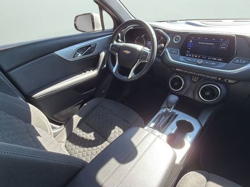 Used 2022 Chevrolet Blazer LT FWD image 21