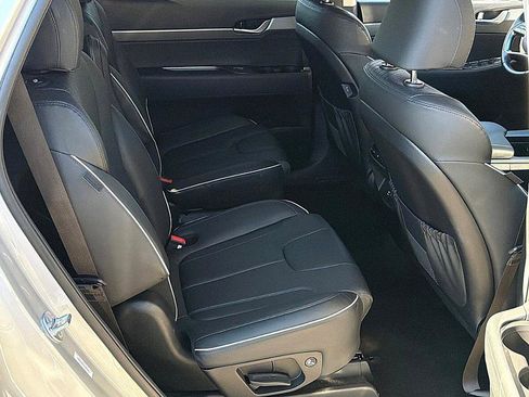 Certified 2025 Hyundai Palisade SEL image 23