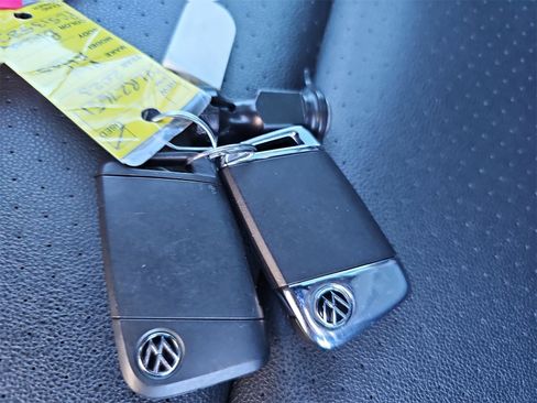 Certified 2023 Volkswagen Atlas SE w/ Panoramic Sunroof Package image 38