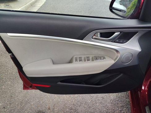 Used 2023 Genesis G70 2.0T w/ Sport Prestige Package image 22