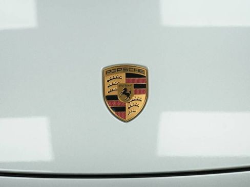 New 2026 Porsche Macan 4 Electric AWD/4WD image 28