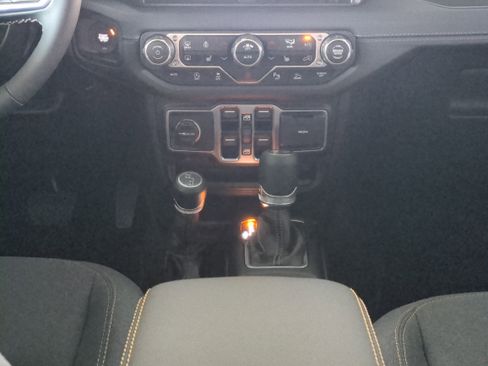 New 2025 Jeep Wrangler Sahara w/ Safety Group image 19