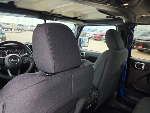 New 2026 Jeep Wrangler Unlimited Sport AWD/4WD image 19