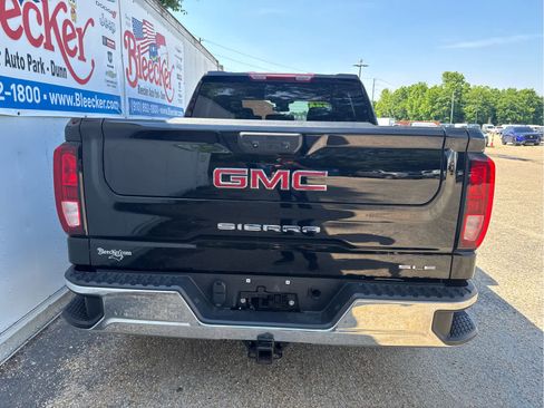 Used 2024 GMC Sierra 1500 SLE AWD/4WD image 4
