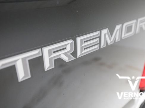 New 2026 Ford F250 Lariat w/ Tremor Off-Road Package AWD/4WD image 36