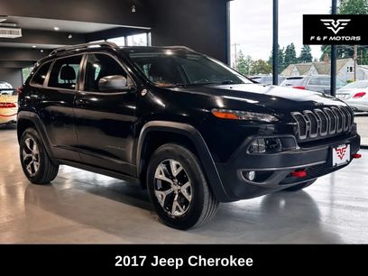Used 2017 Jeep Cherokee Latitude w/ Trailer Tow Group
