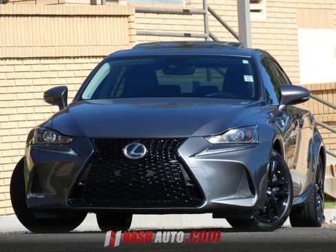 Used 2019 Lexus IS 300 w/ Accessory Package 2 RWD image 4