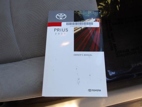 Used 2011 Toyota Prius Three w/ Navigation Pkg image 25