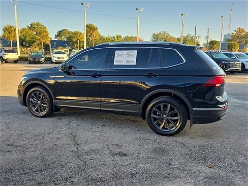Used 2022 Volkswagen Tiguan SE image 5