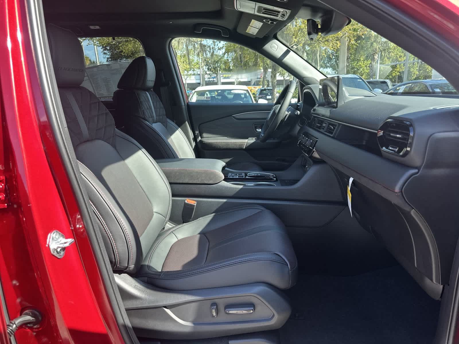New 2026 Honda Pilot Black Edition image 17