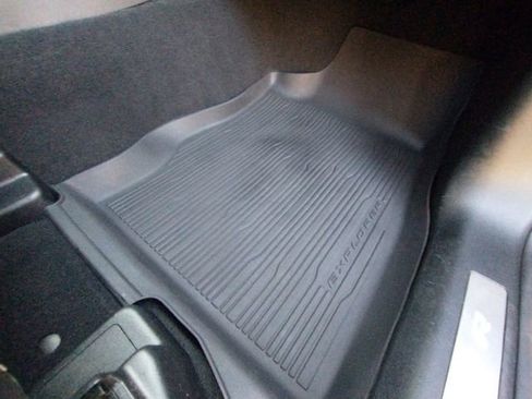 Used 2021 Ford Explorer Platinum w/ Equipment Group 601A image 53