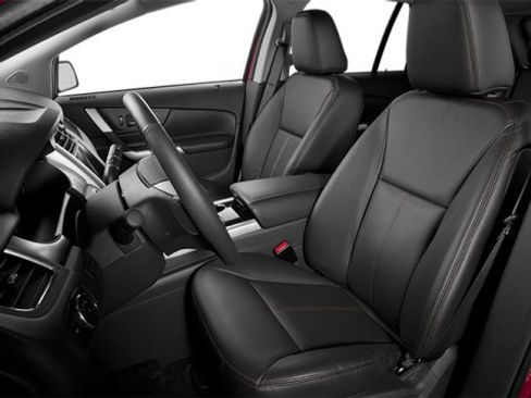 Used 2013 Ford Edge SEL image 9