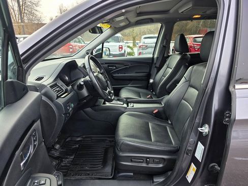 Used 2022 Honda Pilot Elite image 17