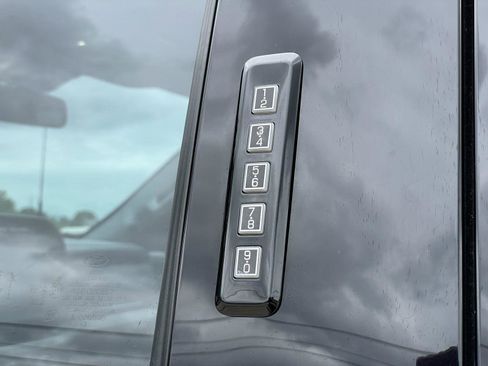 Used 2023 Ford F150 Lariat w/ Equipment Group 502A High AWD/4WD image 39