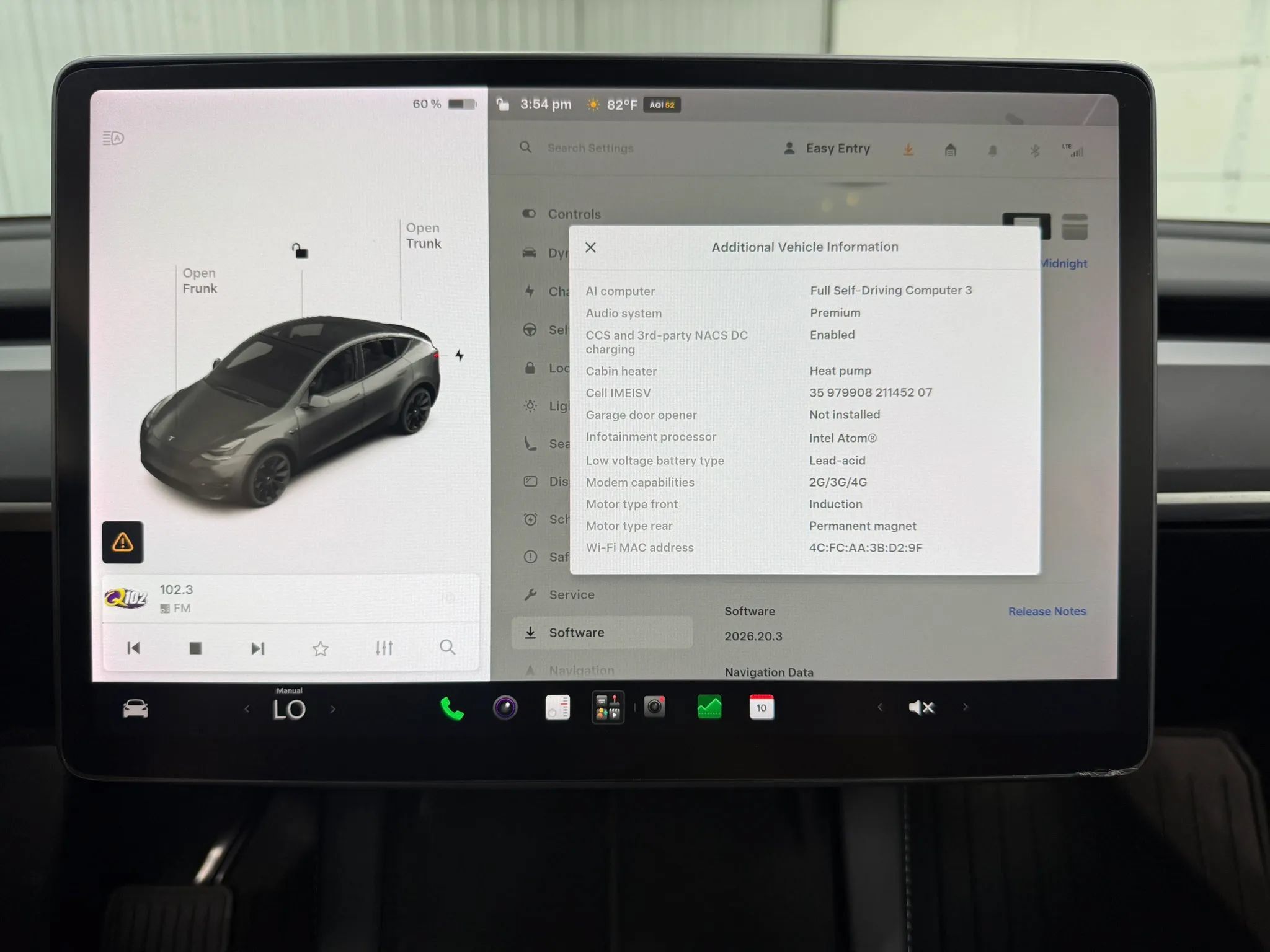 Used 2022 Tesla Model Y Long Range AWD/4WD image 22