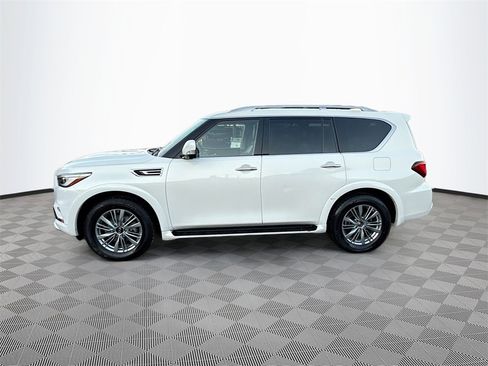 Used 2023 INFINITI QX80 Luxe w/ Cargo Package image 9
