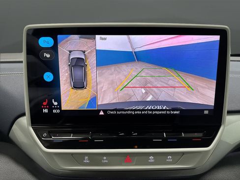 Used 2023 Volkswagen ID.4 Pro S Plus image 11