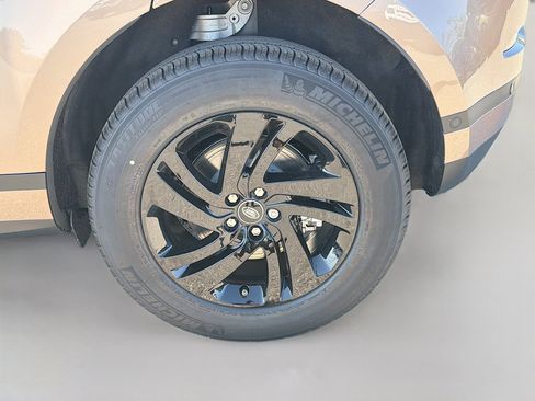 New 2026 Land Rover Range Rover Evoque S image 41