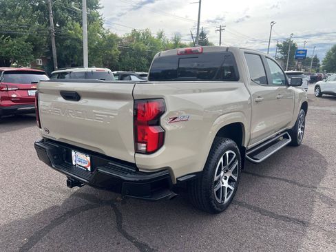 Used 2023 Chevrolet Colorado Z71 w/ Z71 Convenience Package 2 AWD/4WD image 7