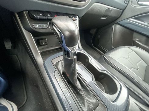 Used 2022 Chevrolet Colorado Z71 AWD/4WD image 25