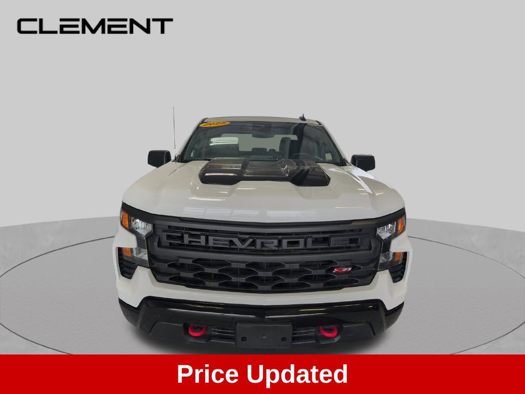 Used 2025 Chevrolet Silverado 1500 Custom Trail Boss AWD/4WD image 10