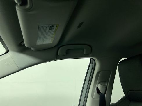 Used 2025 Toyota RAV4 XLE image 18