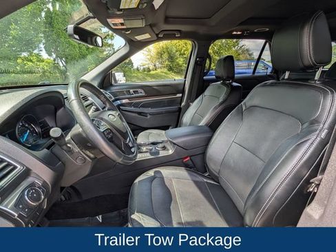 Used 2018 Ford Explorer Limited AWD/4WD image 10