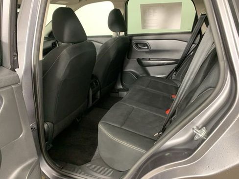 Used 2024 Nissan Rogue S AWD/4WD image 31