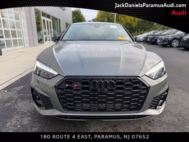 Used 2024 Audi S5 Prestige AWD/4WD image 2