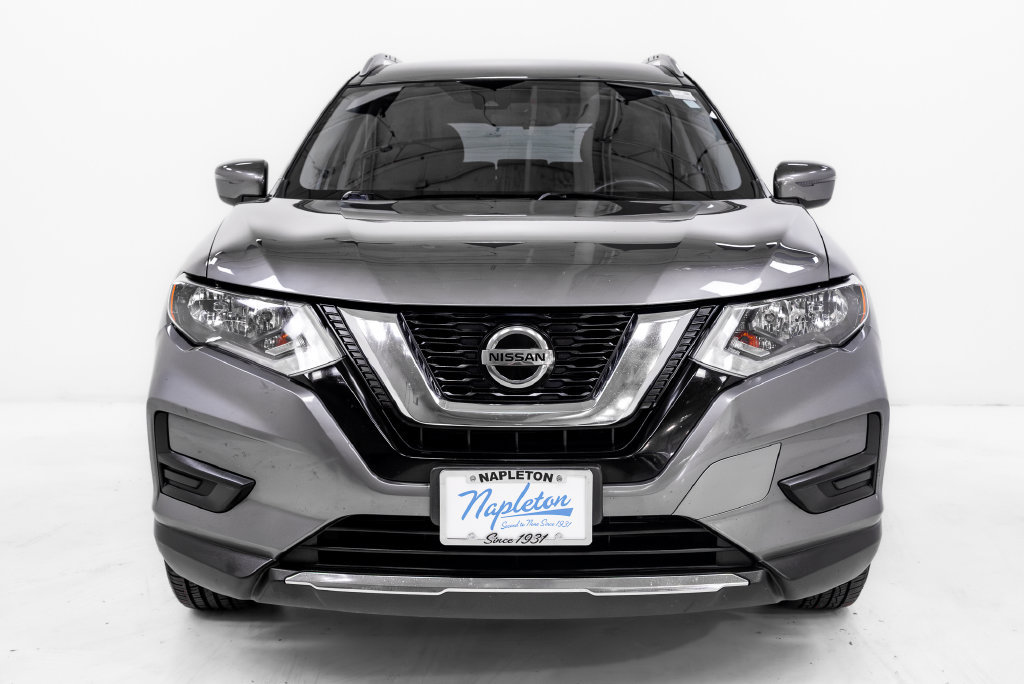 Used 2020 Nissan Rogue S w/ Special Edition Package FWD image 4