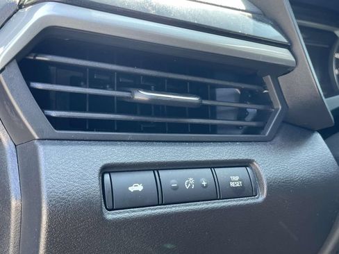 Used 2025 Nissan Altima 2.5 SR w/ SR Premium Package AWD/4WD image 27