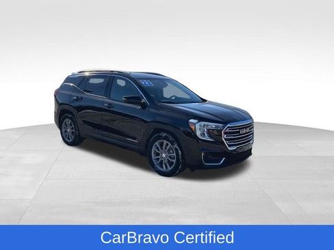 Certified 2022 GMC Terrain SLT w/ Infotainment Package II image 2