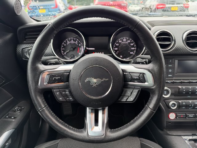 Used 2017 Ford Mustang Coupe RWD image 20