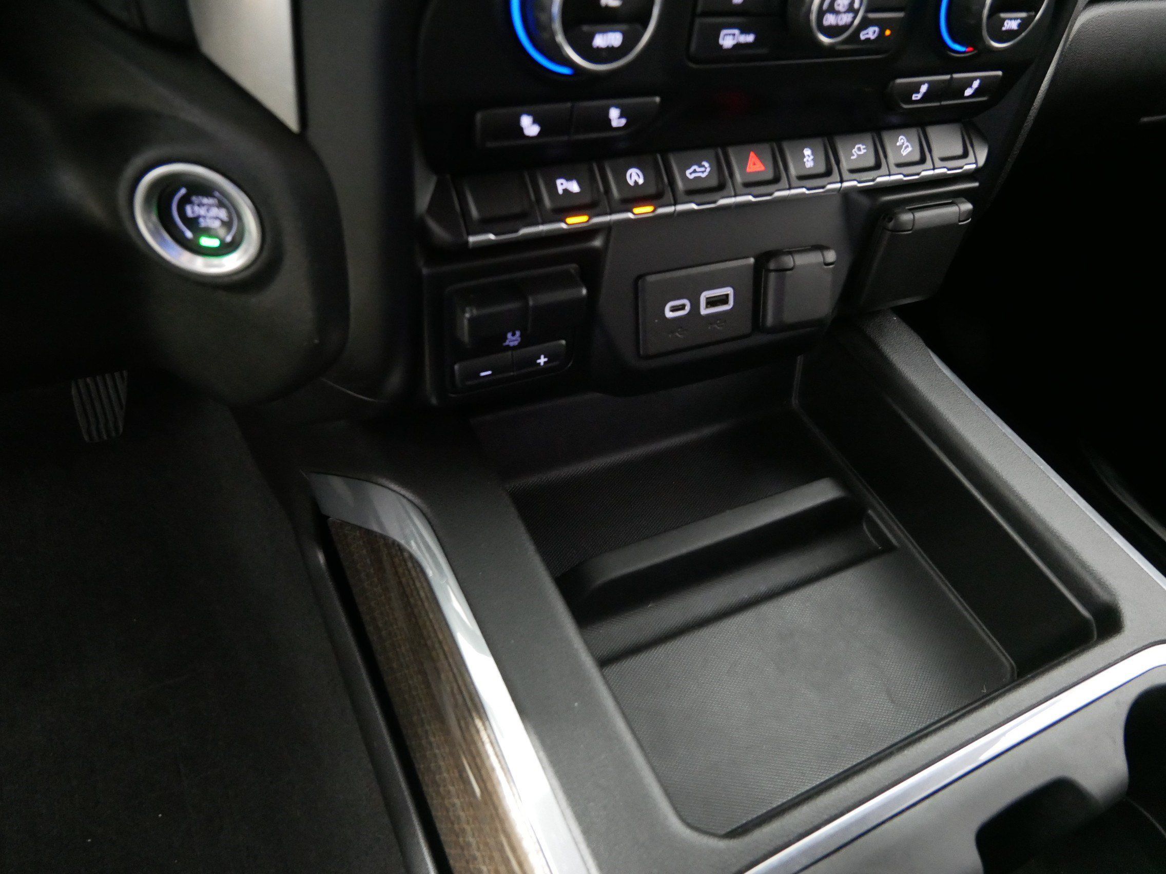 Certified 2020 Chevrolet Silverado 1500 RST AWD/4WD image 29