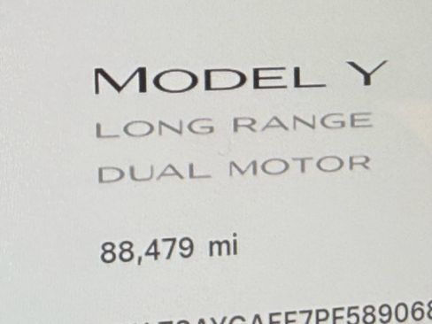 Used 2023 Tesla Model Y AWD image 37