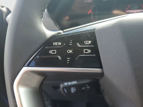 New 2025 Audi Q6 e-tron Premium Plus image 29