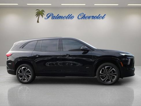 Used 2026 Buick Enclave Sport Touring w/ Super Cruise Package FWD image 2