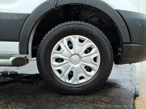 Used 2023 Ford Transit 250 Low Roof w/ Exterior Upgrade Package image 9