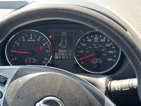 Used 2013 Nissan Rogue SV FWD image 28