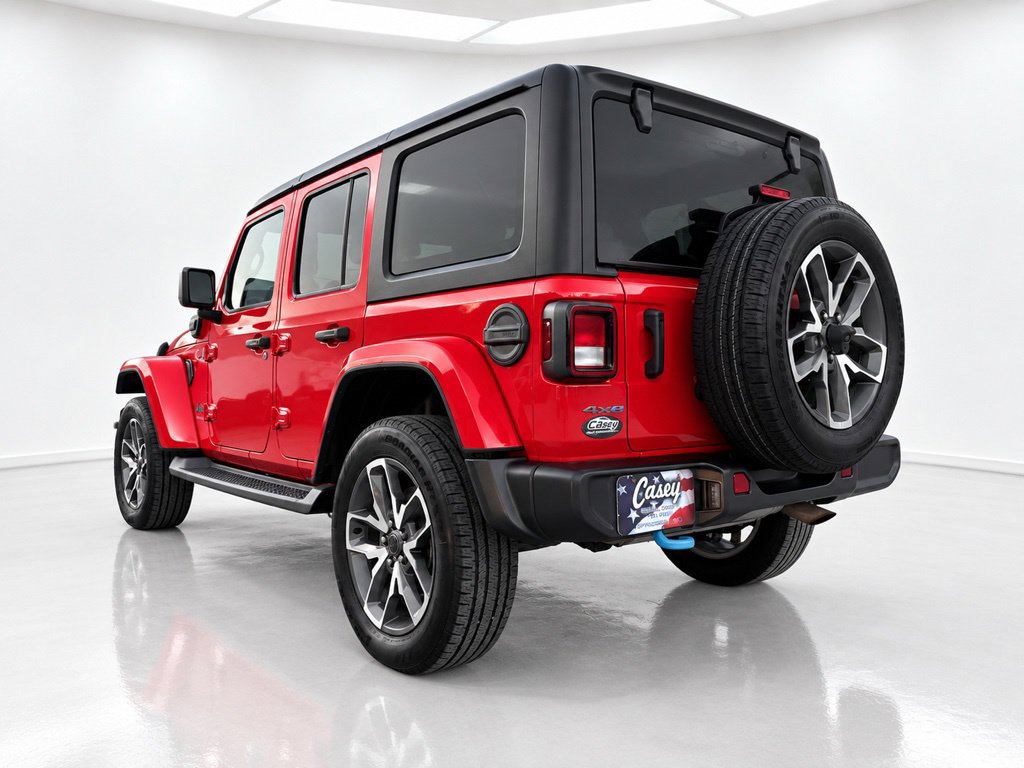 Used 2024 Jeep Wrangler Unlimited w/ Convenience Group AWD/4WD image 8