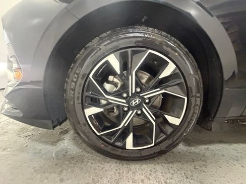 Used 2024 Hyundai Sonata SEL FWD image 12